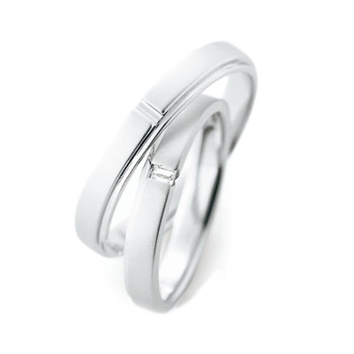 松山市で結婚指輪をお探しなら刻印も可能な【プリベ石川ブライダル】へ～シンプルなデザインも豊富～